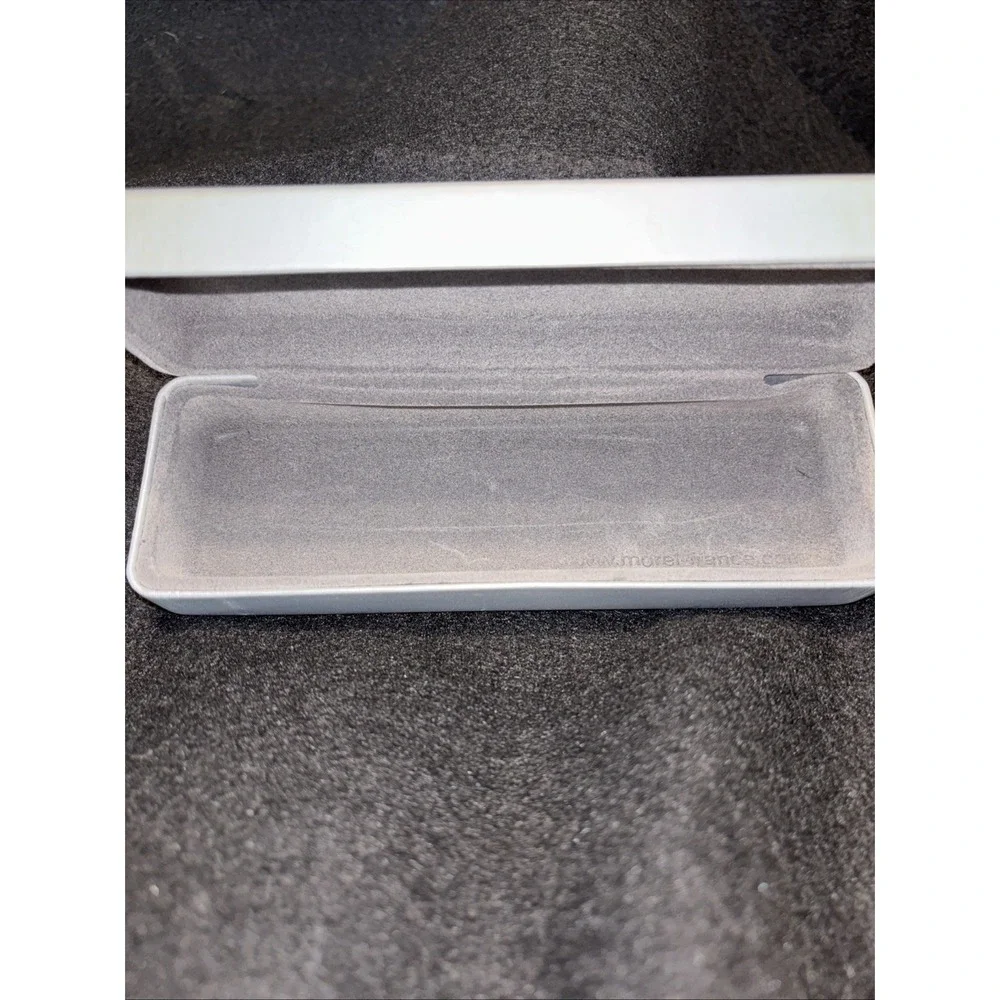 MOREL Lightec Designer Eyeglasses Hard Storage Clamshell Case Silver‎ EUC